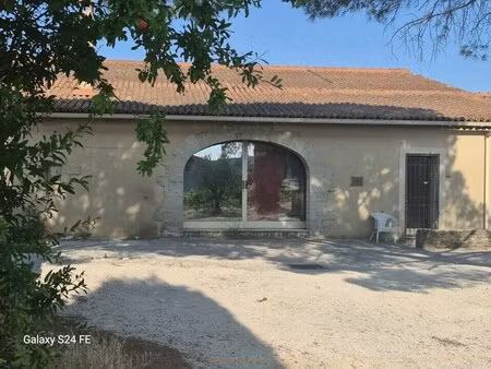 location bureaux 65 m²