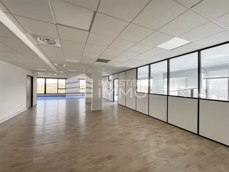 location bureaux 88 m²