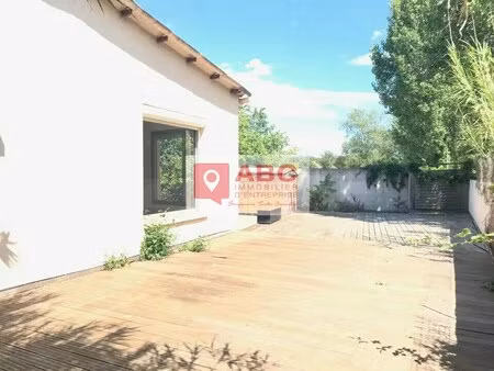 location bureaux 160 m²