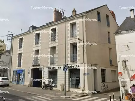 location bureaux 171 m²