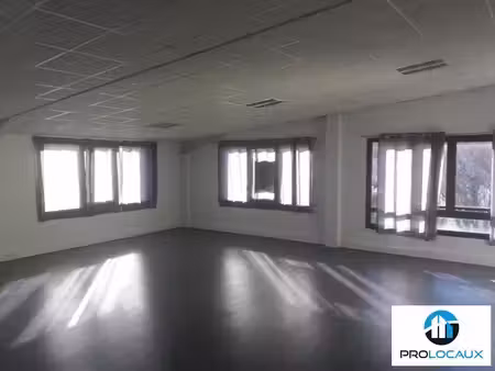 location bureaux seyssins 38180 150m² à 310m²