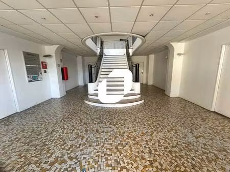 location bureaux 245 m²