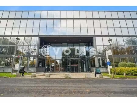 location bureaux 250 m² à 3 009 m²