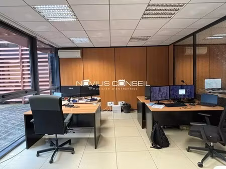 location bureaux 202 m²