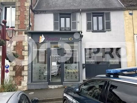 location bureaux 112 m²