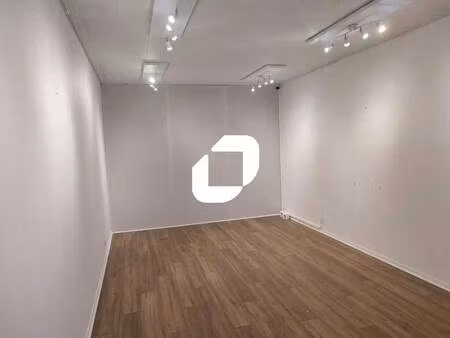 location bureaux 17 m² à 91 m²