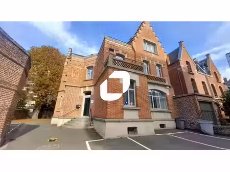 location bureaux la madeleine 59110 570m²