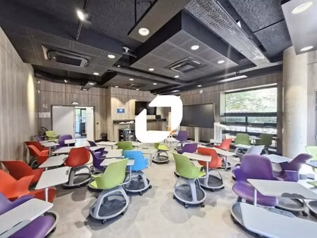 location bureaux 190 m²