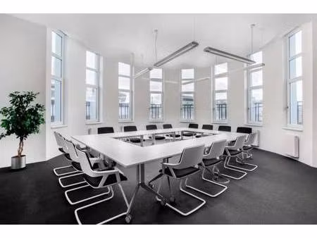 location bureau nice 06200 110m²