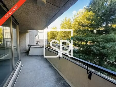 location bureaux 121 m²