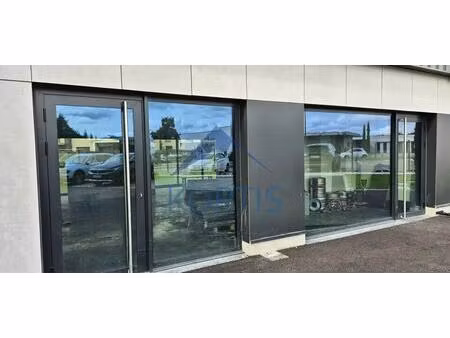 location bureaux 63 m²