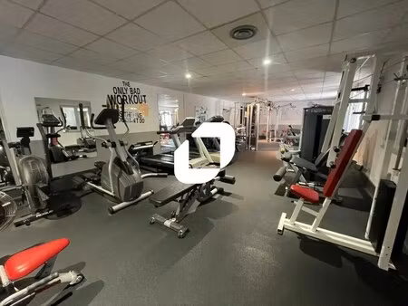 location bureaux 250 m²