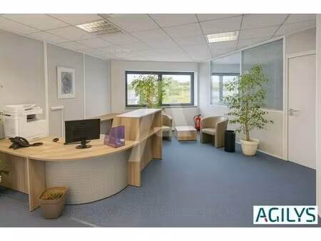location bureaux 13 m² à 220 m²