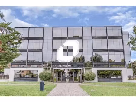 location bureaux 200 m²