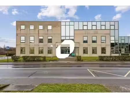location bureaux 162m²