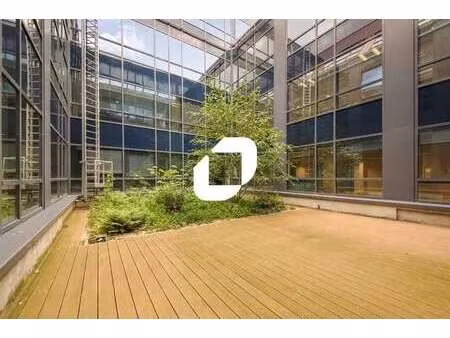 location bureaux 876 m² à 2 720 m²