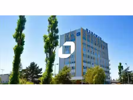 location bureaux aulnay-sous-bois 93600 22m² à 1500m²