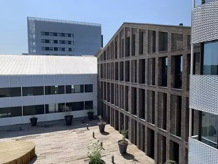 location bureaux 227 m² à 1 485 m²