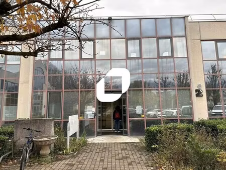 location bureaux 403 m²