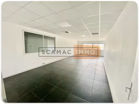 location bureaux 120 m²
