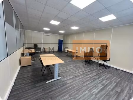 location bureaux 80 m²