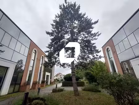 location bureaux jouy-en-josas 78350 236m² à 1521m²