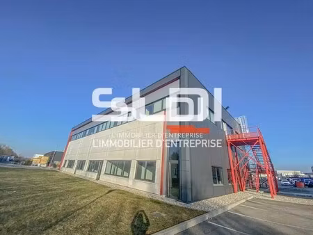 location bureaux 115 m²