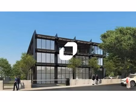 location bureaux 136 m² à 472 m²