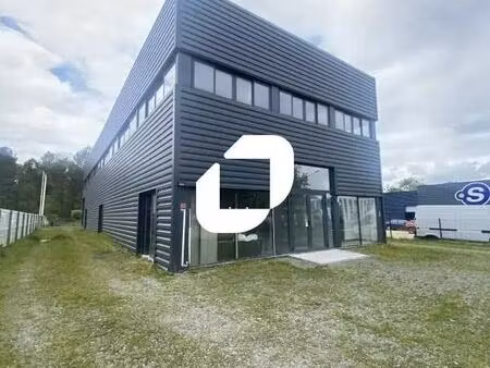 location bureaux 300 m² à 650 m²