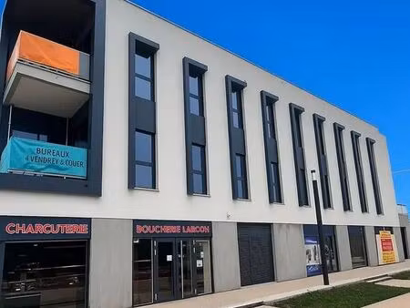 location bureaux 124 m²