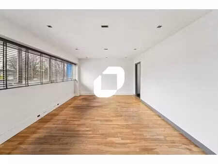 location bureaux 262 m²