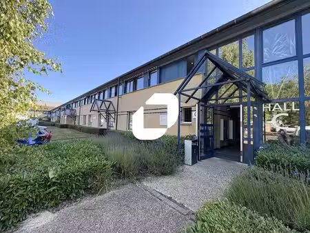 location bureaux trappes 78190 40m² à 120m²