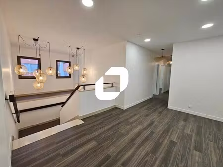 location bureaux 188 m²