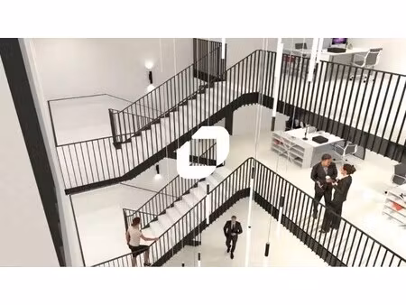location bureaux 656 m²