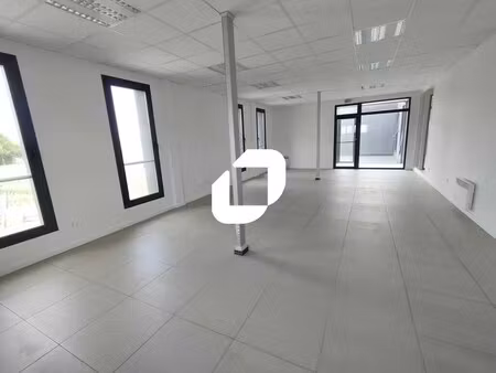 location bureaux 125 m²