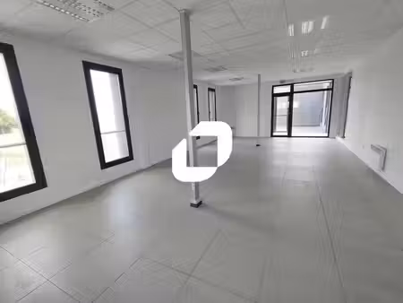 location bureaux buc 78530 125m²