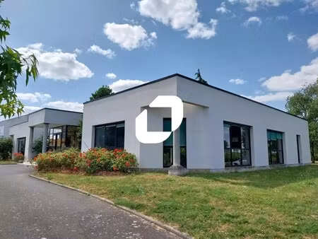 location bureaux 545 m²
