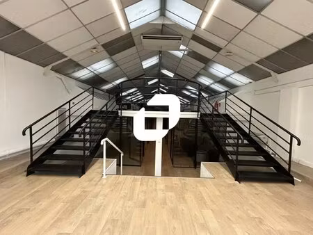 location bureaux 600 m²