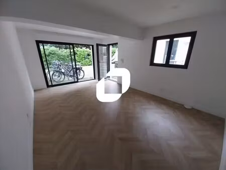 location bureaux 18 m²