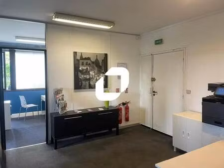 location bureaux 105 m²