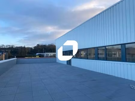 location bureaux 154 m²