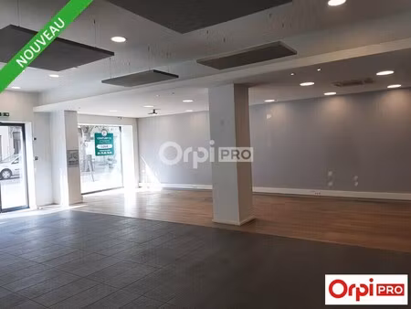 location commerce bourg les valence 26500 200m²