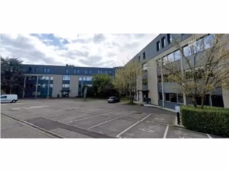 location bureaux 174 m²