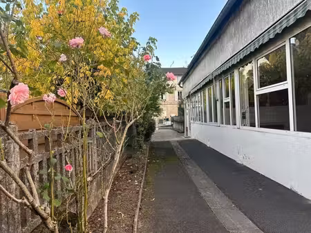 location bureaux brive-la-gaillarde 19100 376m²