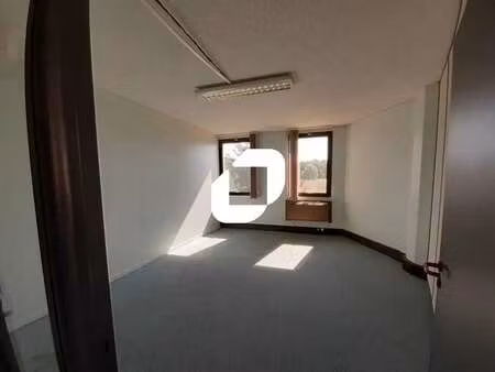 location bureaux 164 m²