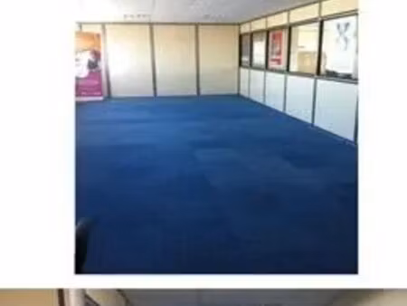 location bureaux 192 m²
