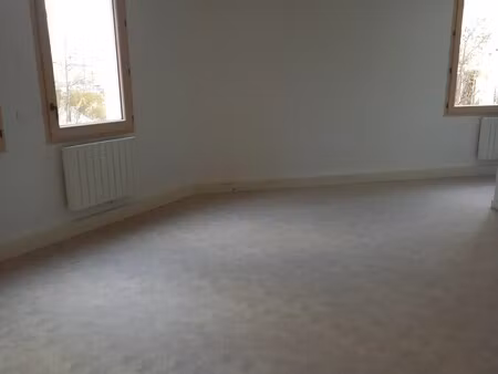 location bureaux 326 m²