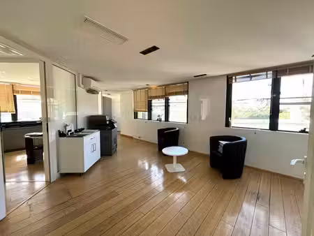 location bureaux saint-raphaël 83700 430m²