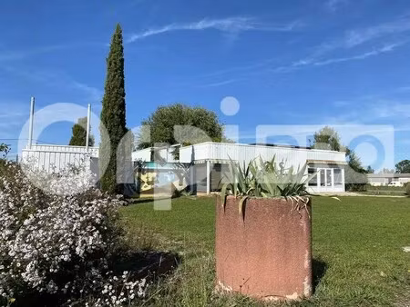 location bureaux 127 m²