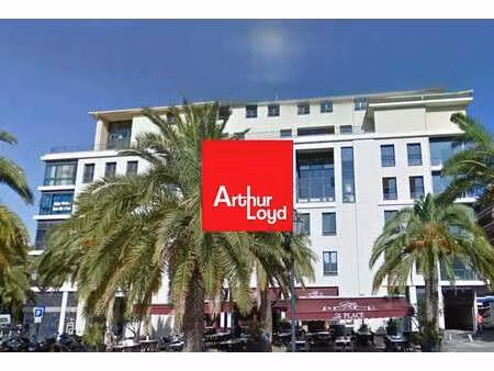 location bureaux 74 m² à 268 m²